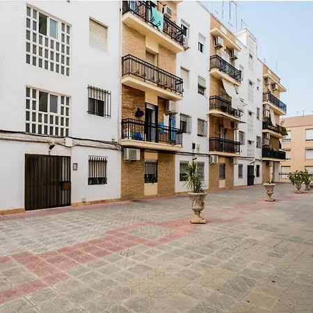 Apartamento Cerca Del Centro Y Estacion De Tren,parking Privado Gratis, Bicis Gratis
