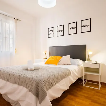 Cerca Del Centro Y Estacion De Tren,parking Privado Gratis, Bicis Gratis Apartamento Sevilha